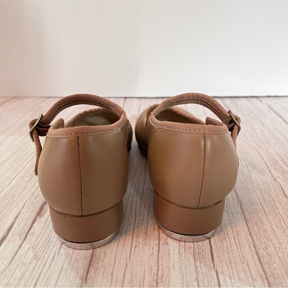 Capezio 3800 Leather Mary Jane Caramel Tap Shoes Women's Sz 4, Child Sz 2 - 2.5 - Picture 6 of 14